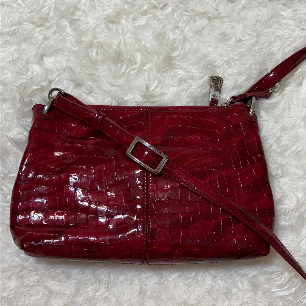 Brighton Bria Croc Embossed Red Patent Leather Crossbody Messenger Bag - Picture 2 of 13